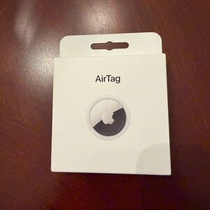 Single Apple Air Tag MX532LL/A Model A2187 Airtag